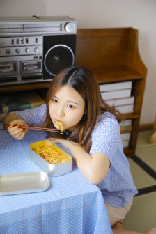 二人世界拔萝卜在线观看